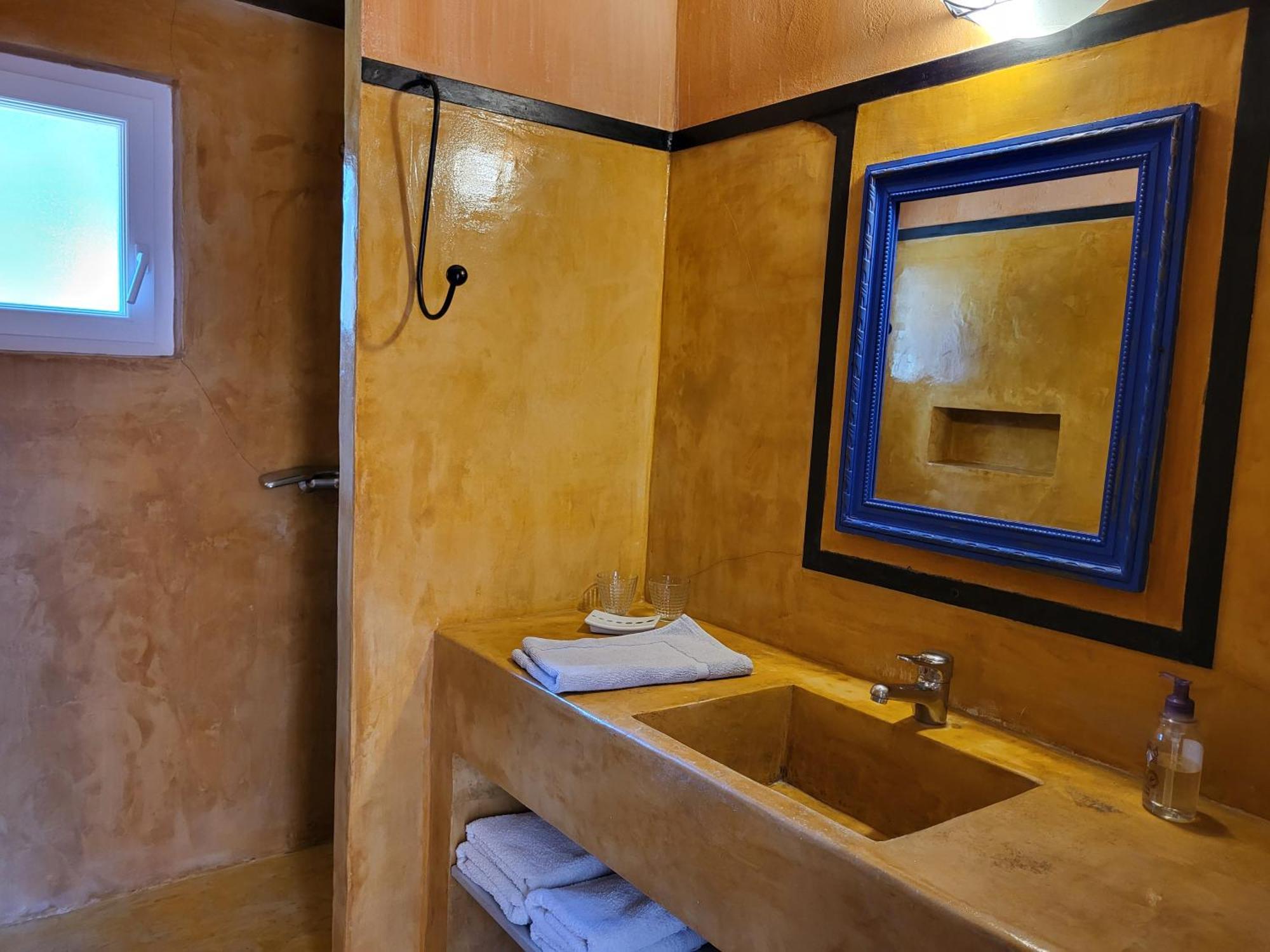 Studios Et Gite La Sauvasse Vagnas Room photo